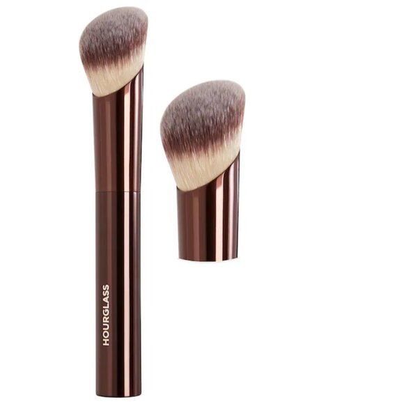NIB ✅ Hourglass Ambient SOFT GLOW Foundation Brush ✨ NEW IN BOX - Picture 3 of 10